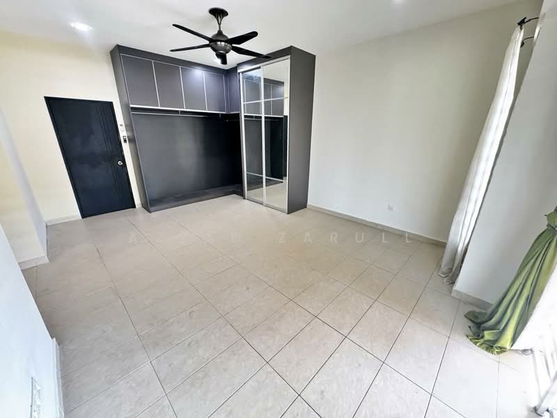 2-storey Terraced House for Sale in Kajang (Selangor) - Azzad Zarull - Bedroom - PropertyGuru.com.my