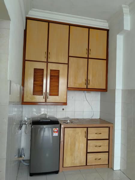 Pangsapuri untuk Disewa di Desa Permai Indah Apartment - Amy Toh - Kitchen - PropertyGuru.com.my