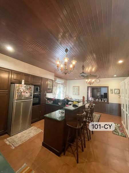 Rumah Banglo untuk Dijual di Bukit Rimau (Shah Alam) - Raymond Cheng - Kitchen - PropertyGuru.com.my