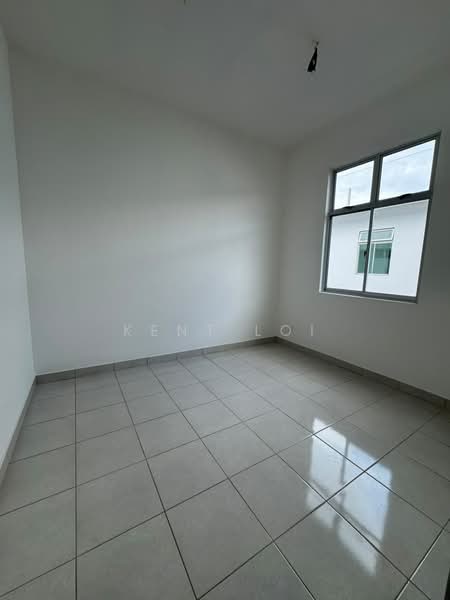 Rumah Teres 2 Tingkat untuk Disewa di Bandar Putra (Kulai) - Kent Loi - Interior - PropertyGuru.com.my