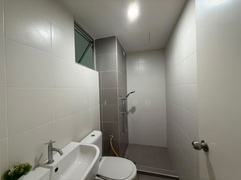 Condominium for Sale at Elit Heights @ Bayan City - S J Foo - Bathroom - PropertyGuru.com.my