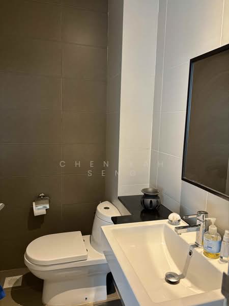 Kondominium untuk Dijual di The Park Residences 1 - Chen Kah Seng - Bathroom - PropertyGuru.com.my