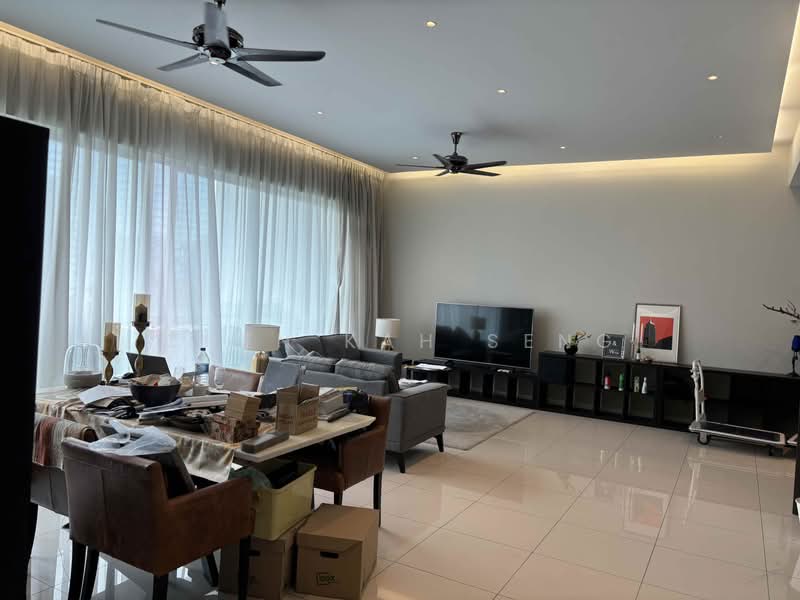 Kondominium untuk Dijual di The Park Residences 1 - Chen Kah Seng - Living Room - PropertyGuru.com.my
