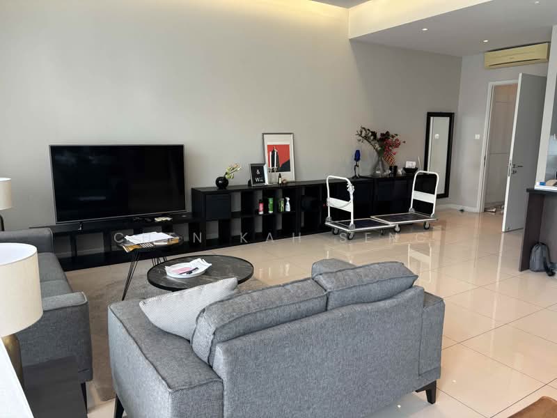 Kondominium untuk Dijual di The Park Residences 1 - Chen Kah Seng - Living Room - PropertyGuru.com.my