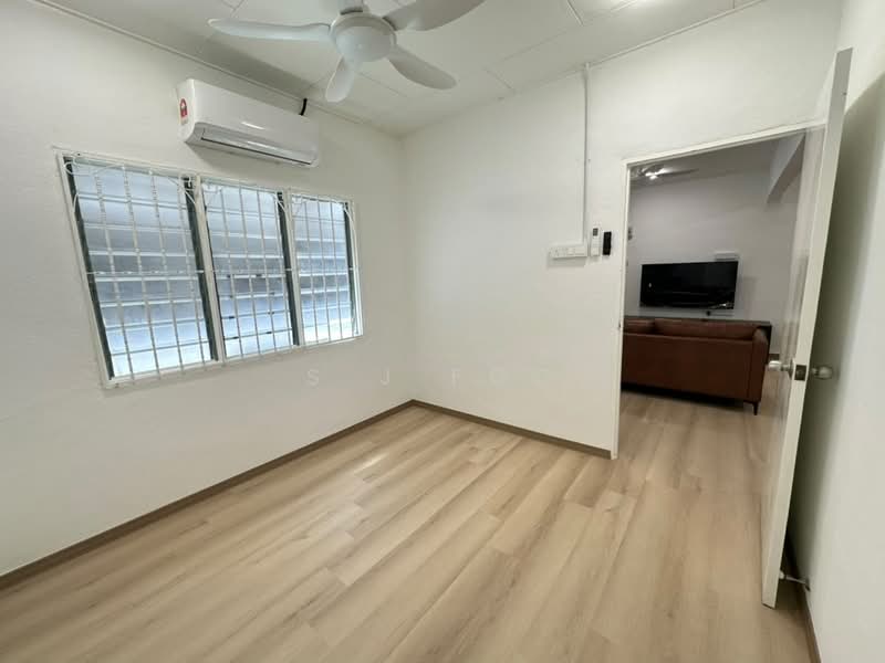 Rumah Flat untuk Dijual di Desa Permai Indah Flat - S J Foo - Interior - PropertyGuru.com.my