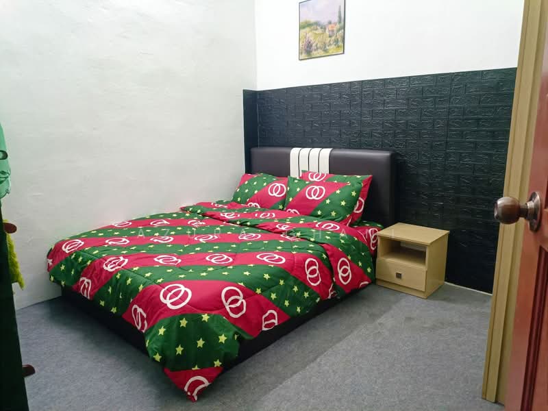 1-storey Terraced House for Sale in Sungai Petani (Kedah) - Azura Ghani - Bedroom - PropertyGuru.com.my
