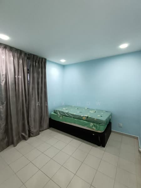 Pangsapuri untuk Disewa di Lake View Suites - Alex How - Bedroom - PropertyGuru.com.my