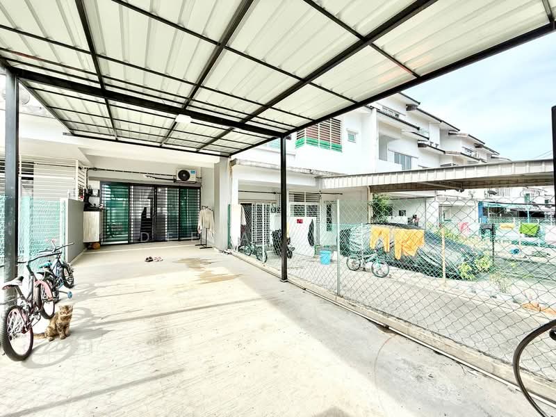 Rumah Bandar untuk Dijual di Taman Kantan Permai (Kajang) - Deeya Yusof - PropertyGuru.com.my