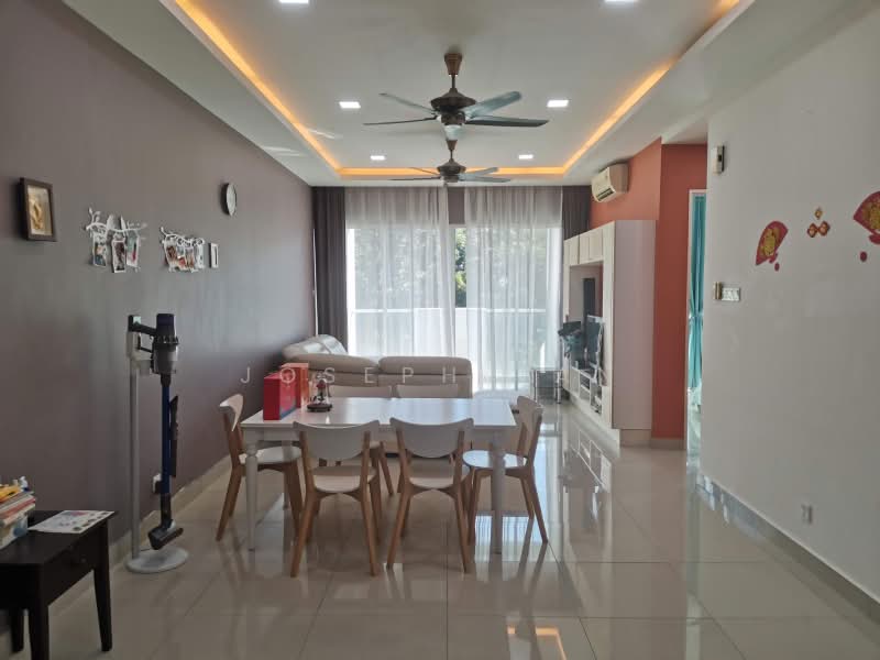 Condominium for Sale at Subang Parkhomes - JOSEPH TAN - Living Room - PropertyGuru.com.my