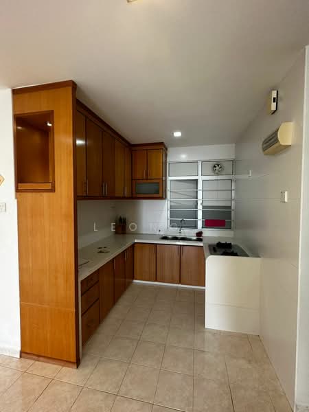 Kondominium untuk Dijual di Coastal Tower - Leong . - Kitchen - PropertyGuru.com.my