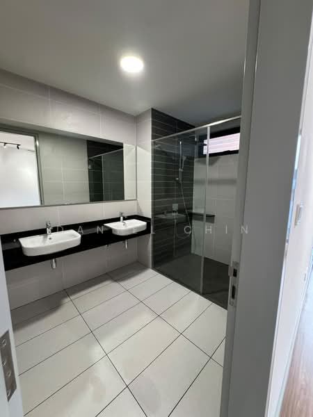 Rumah Teres 3-Tingkat untuk Disewa di East 57 Taman Melawati (Melawati) - Daniel Chin - Bathroom - PropertyGuru.com.my