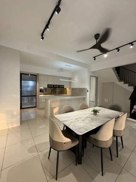 Rumah Teres 3-Tingkat untuk Disewa di East 57 Taman Melawati (Melawati) - Daniel Chin - Kitchen - PropertyGuru.com.my