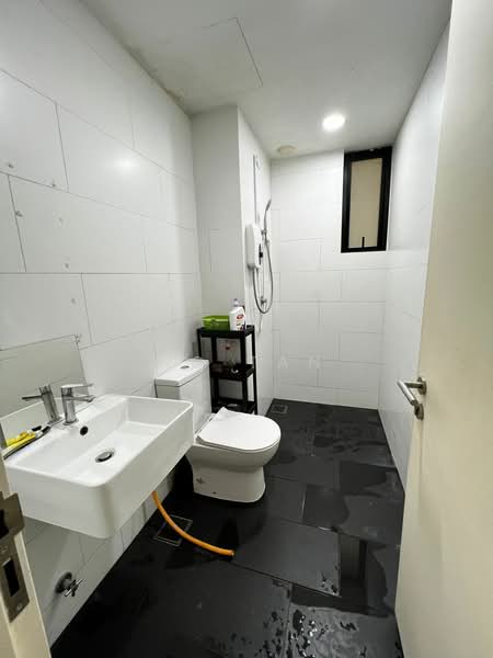 Service Residence for Rent at SqWhere Service Apartments - HC Tan - Bathroom - PropertyGuru.com.my