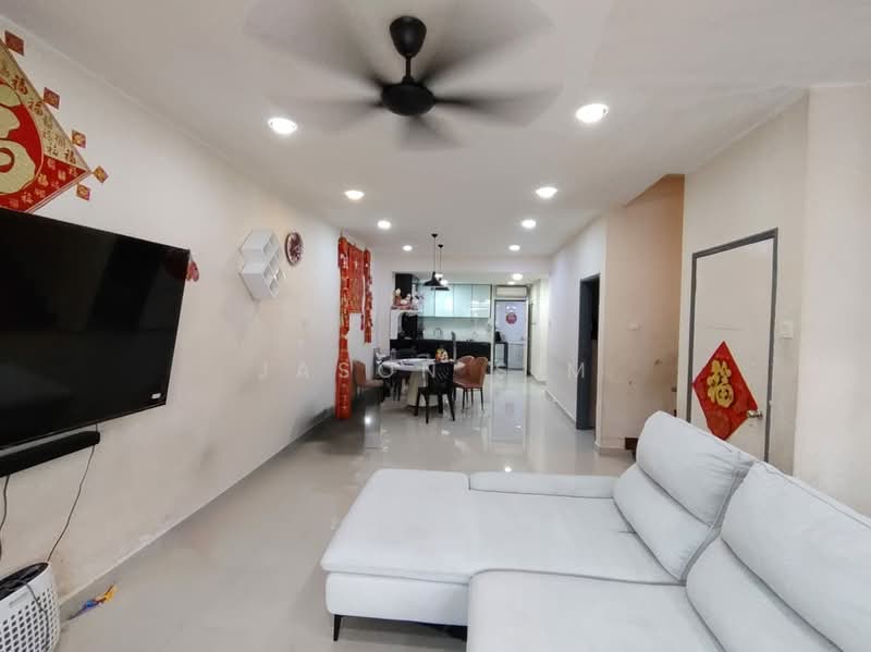 2-storey Terraced House for Sale in Taman Impian Emas (Skudai) - Jason Sim - Living Room - PropertyGuru.com.my