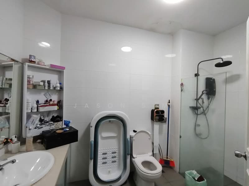 2-storey Terraced House for Sale in Taman Impian Emas (Skudai) - Jason Sim - Bathroom - PropertyGuru.com.my