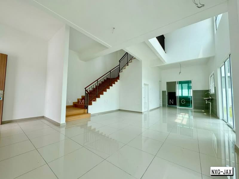 Semi-Detached House for Sale in Teluk Pulai (Klang) - Raymond Cheng - Living Room - PropertyGuru.com.my