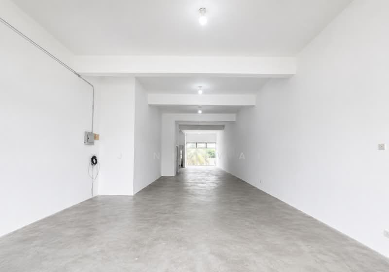 Shop for Rent in Taman Perindustrian Puchong (Puchong) - Janie Wai - Interior - PropertyGuru.com.my