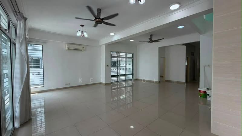Semi-Detached House for Rent in Senibong (Permas Jaya) - Kent Loi - Living Room - PropertyGuru.com.my