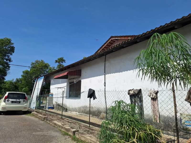 Rumah Teres 1 Tingkat untuk Dijual di Bukit Setongkol (Kuantan) - Chai Kiew Tiong - Exterior - PropertyGuru.com.my