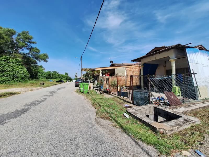 Rumah Teres 1 Tingkat untuk Dijual di Bukit Setongkol (Kuantan) - Chai Kiew Tiong - Exterior - PropertyGuru.com.my