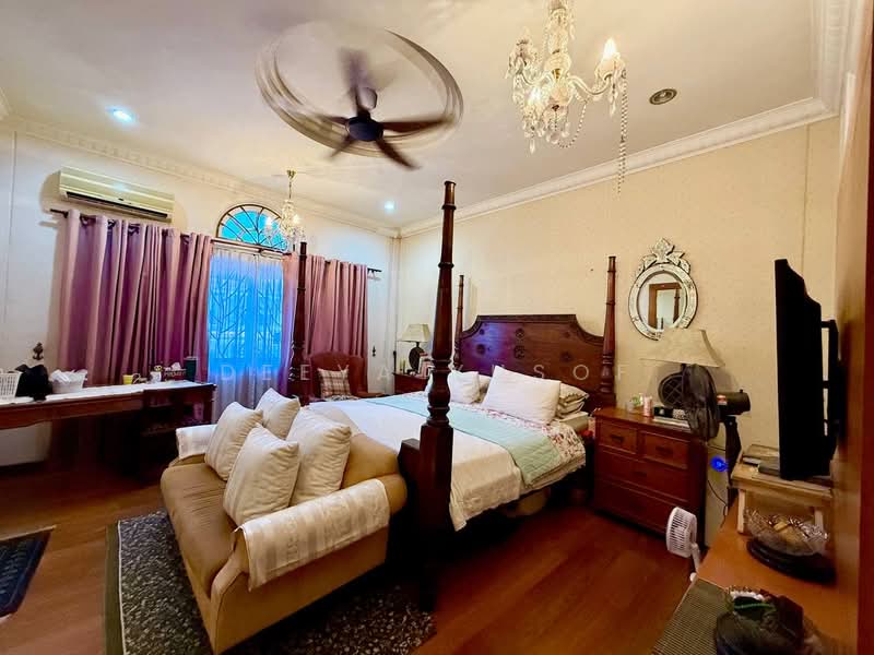 2.5-storey Terraced House for Sale in Seksyen 7 (Shah Alam) - Deeya Yusof - PropertyGuru.com.my