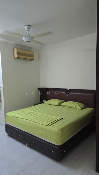 Pangsapuri untuk Dijual di Desa Mar Vista - Leong . - Bedroom - PropertyGuru.com.my