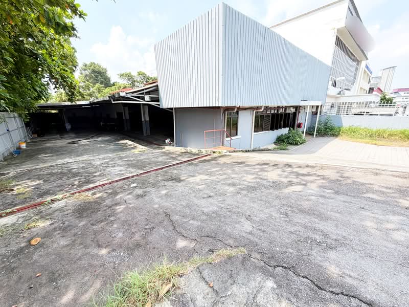 Kilang untuk Disewa di Seksyen 51a (Petaling Jaya) - Weng Tan - Exterior - PropertyGuru.com.my