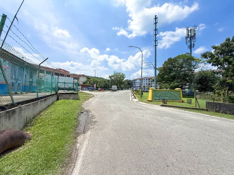 Flat for Sale at Teratai - Deeya Yusof - PropertyGuru.com.my