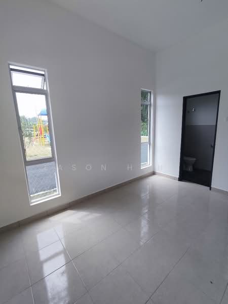 Rumah Teres 1 Tingkat untuk Disewa di Banting (Selangor) - Eason Hong - Interior - PropertyGuru.com.my
