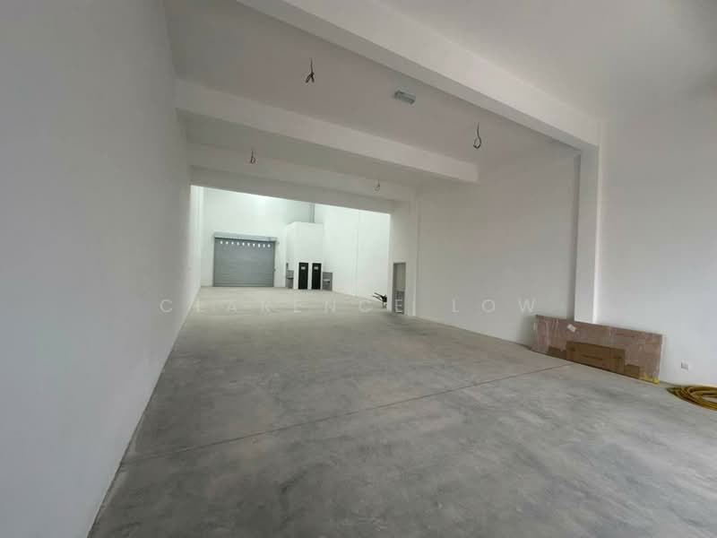 Kilang untuk Dijual di Akasia Business Park (Ulu Tiram) - Clarence Low - Interior - PropertyGuru.com.my