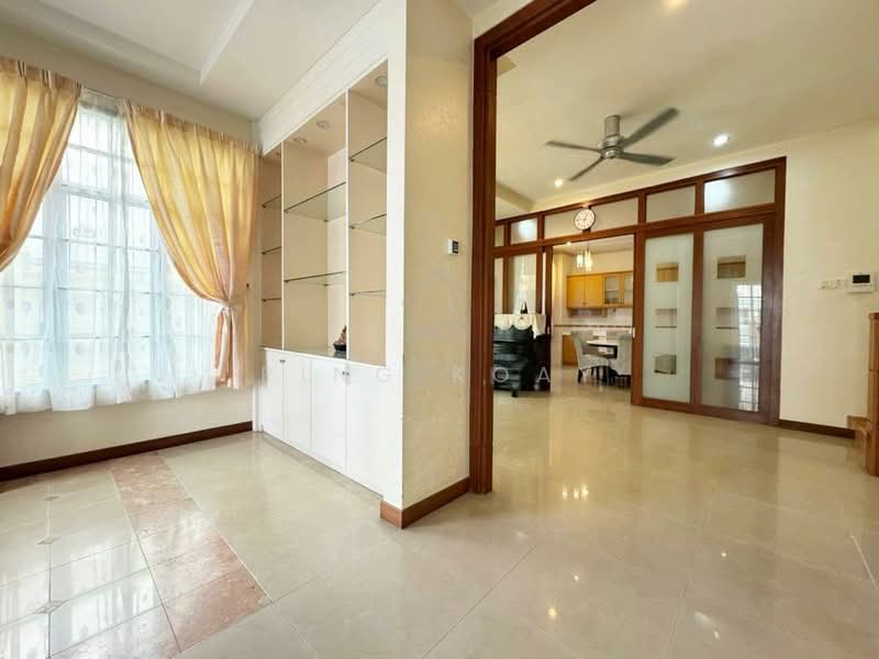 Rumah Berkembar untuk Dijual di Bukit Gambir (Gelugor) - Ping Koay - Living Room - PropertyGuru.com.my