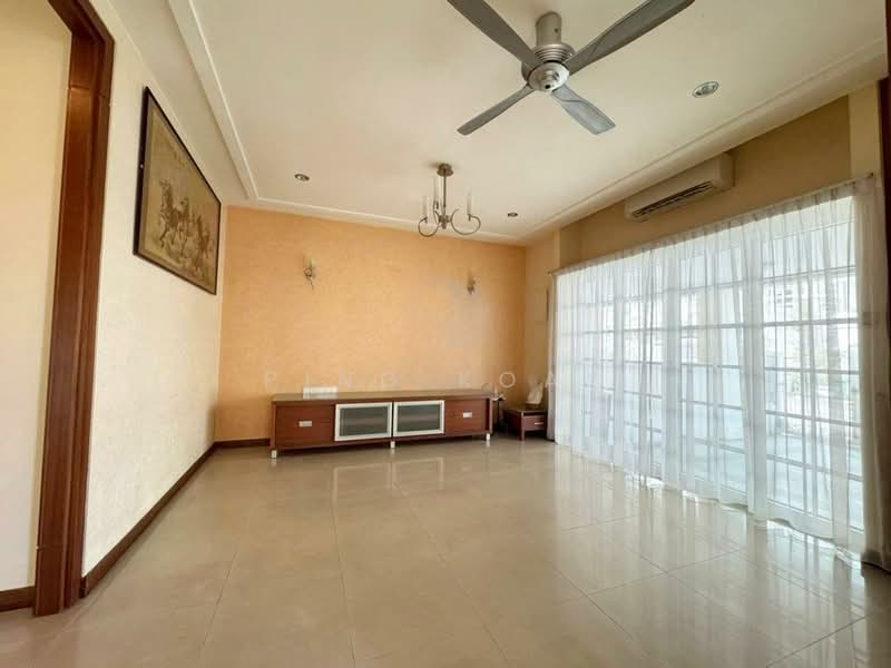 Rumah Berkembar untuk Dijual di Bukit Gambir (Gelugor) - Ping Koay - Living Room - PropertyGuru.com.my