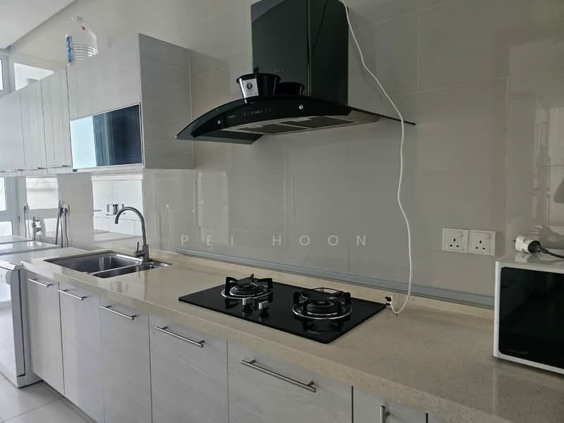 Rumah Berkembar untuk Disewa di Seri Tanjung Pinang (Tanjung Tokong) - Pei Hoon - Kitchen - PropertyGuru.com.my