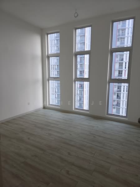 Kondominium untuk Dijual di Lakefront Homes - Daniel Je - PropertyGuru.com.my