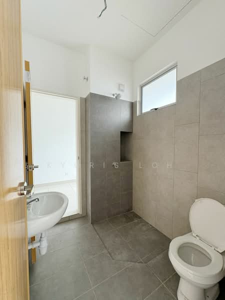 2-storey Terraced House for Rent in Skudai (Johor) - Kyoris Loh - Bathroom - PropertyGuru.com.my