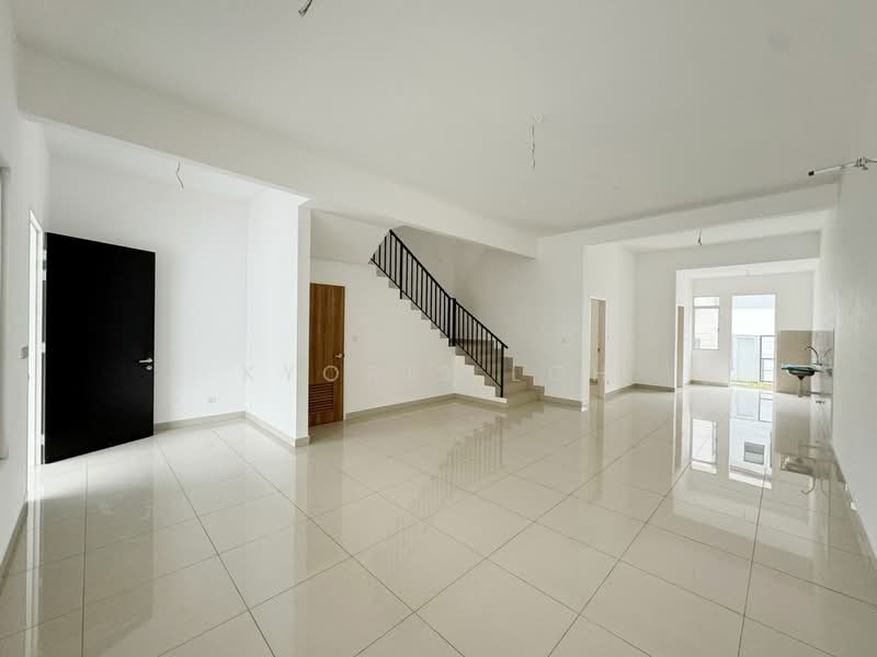 2-storey Terraced House for Rent in Skudai (Johor) - Kyoris Loh - Living Room - PropertyGuru.com.my