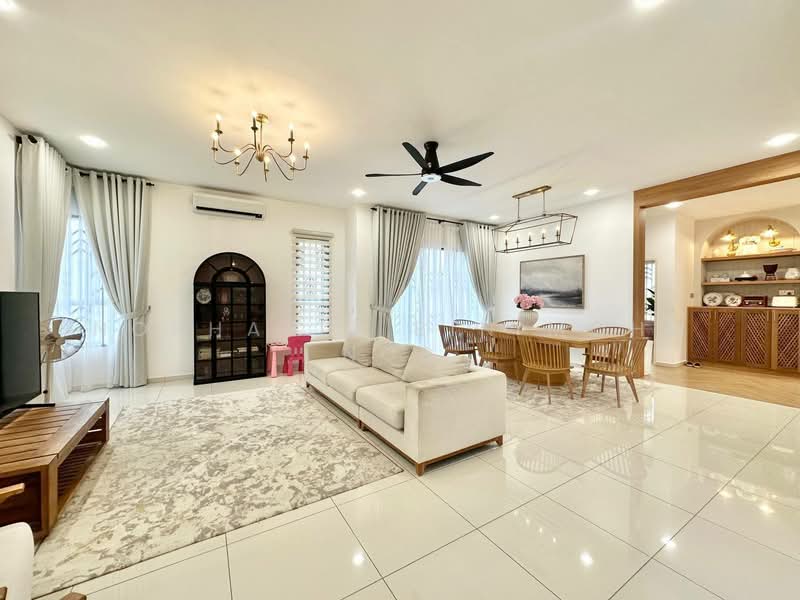 Rumah Berkembar untuk Dijual di Alam Sari (Bangi) - Norhafiz Bin Mohd Nor - Living Room - PropertyGuru.com.my