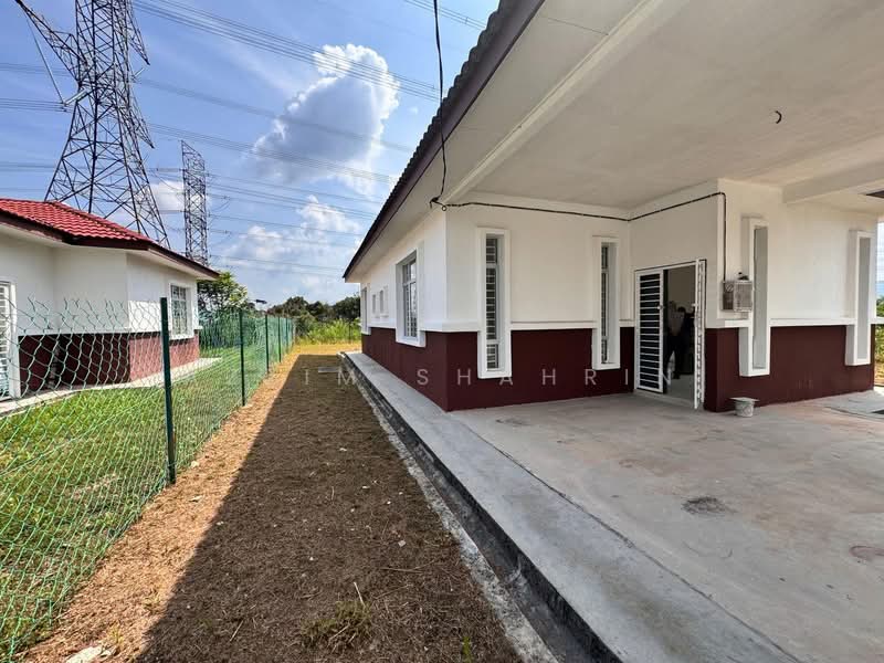 Bungalow for Sale in Lenggeng (Negeri Sembilan) - Azzim Shahrin - PropertyGuru.com.my