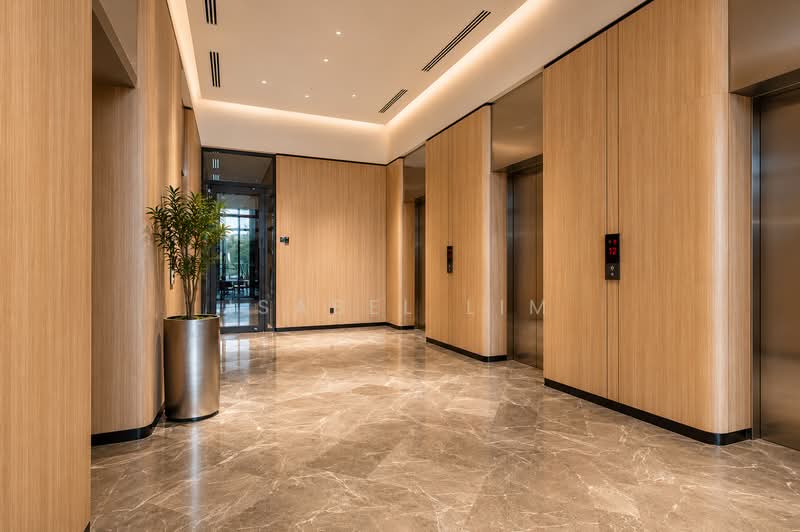 Servis Apartment untuk Dijual di ViiA Residences - Isabel Lim - Lift Lobby - PropertyGuru.com.my