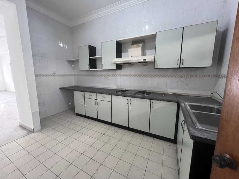 2-storey Terraced House for Sale in BANDAR PUCHONG JAYA (Puchong) - Joey Wong - Kitchen - PropertyGuru.com.my