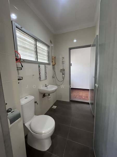 2-storey Terraced House for Sale in BANDAR PUCHONG JAYA (Puchong) - Joey Wong - Bathroom - PropertyGuru.com.my