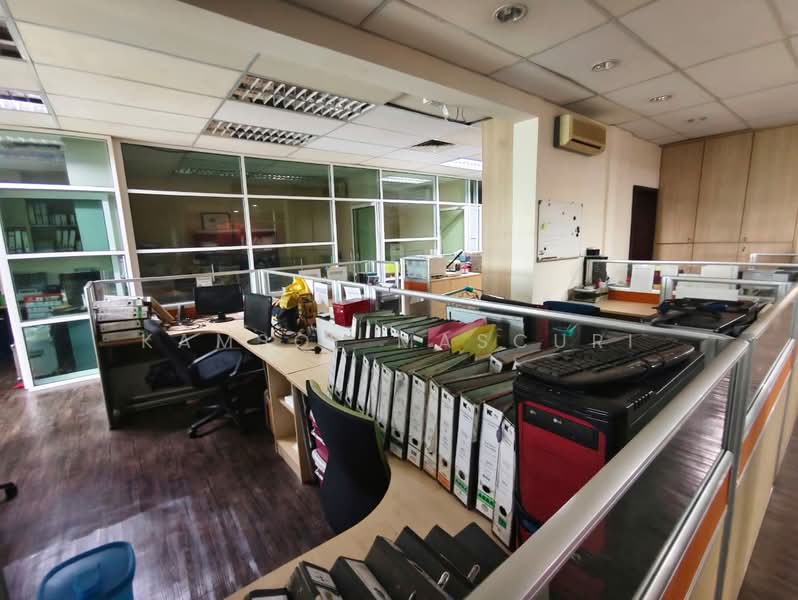 Pejabat untuk Dijual di Sungai Buloh (Selangor) - Kamsol Mascuri - Interior - PropertyGuru.com.my