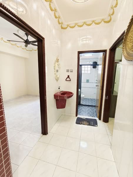Kondominium untuk Dijual di Pandan Ville Condominium - Azli Ibrahim - Bathroom - PropertyGuru.com.my