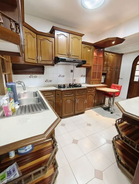 Kondominium untuk Dijual di Pandan Ville Condominium - Azli Ibrahim - Kitchen - PropertyGuru.com.my