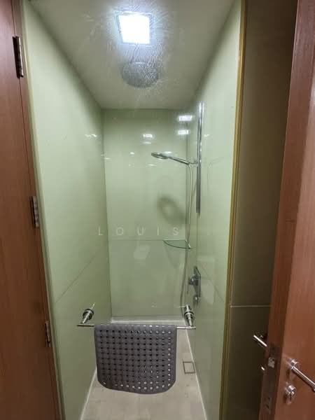 Servis Apartment untuk Disewa di Soho Suites Serviced Residence @ KLCC - Louis Leang - Bathroom - PropertyGuru.com.my