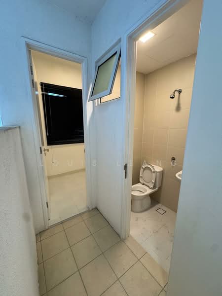 Kondominium untuk Disewa di Scenaria @ North Kiara Hills - Louis Leang - Bathroom - PropertyGuru.com.my