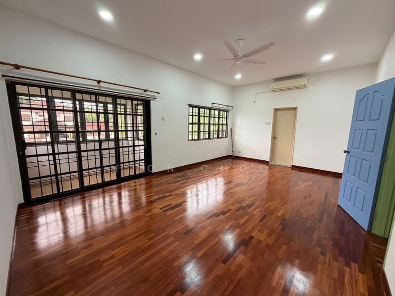 Bungalow House for Rent in Bandar Putra (Kulai) - Fion Choo - PropertyGuru.com.my