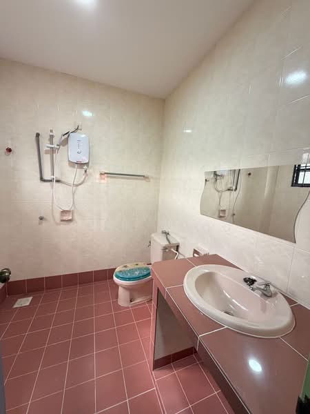 Bungalow House for Rent in Bandar Putra (Kulai) - Fion Choo - PropertyGuru.com.my