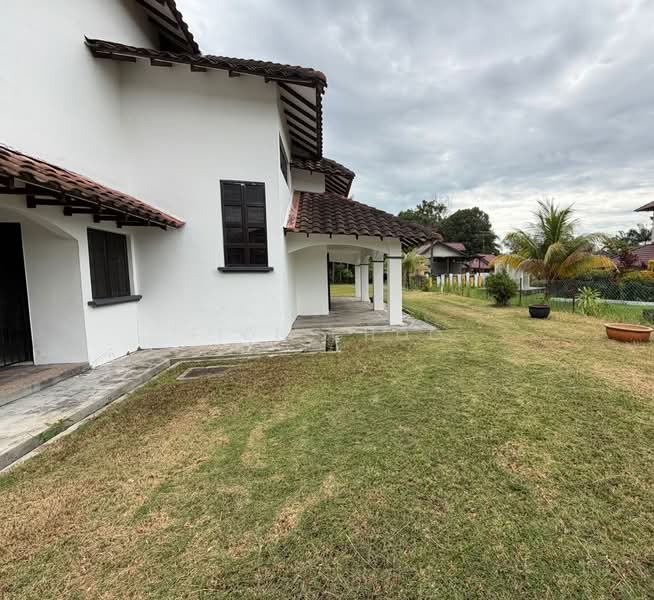 Bungalow House for Rent in Bandar Putra (Kulai) - Fion Choo - PropertyGuru.com.my