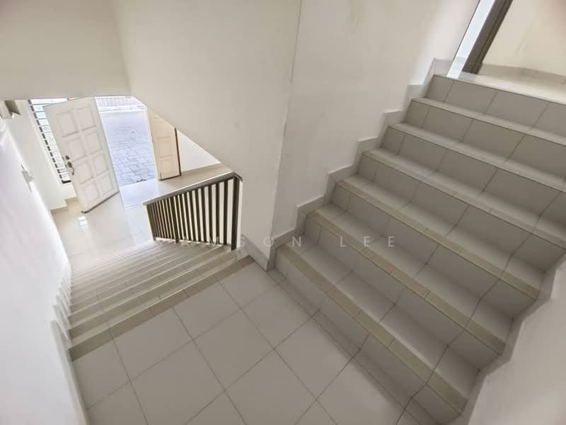 Rumah Teres 2 Tingkat untuk Dijual di Saujana Rawang (Rawang) - Samson Lee - Entrance - PropertyGuru.com.my